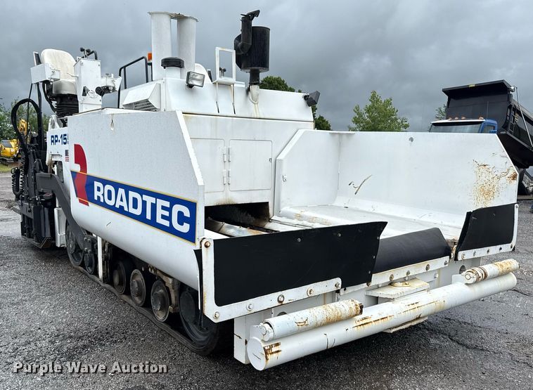 image for item DS3737 2007 Roadtec RP-155 paver