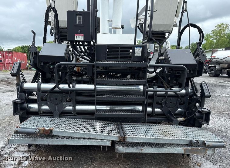 image for item DS3737 2007 Roadtec RP-155 paver