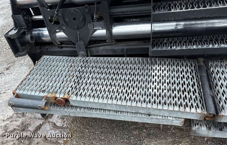 image for item DS3737 2007 Roadtec RP-155 paver