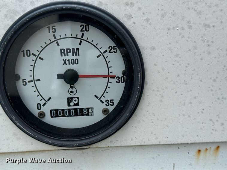 image for item DS3737 2007 Roadtec RP-155 paver