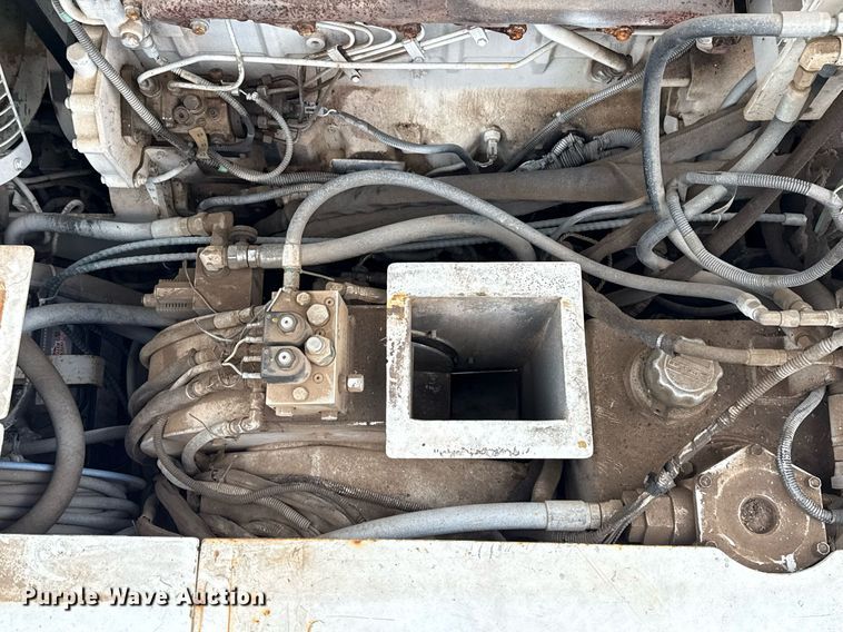 image for item DS3737 2007 Roadtec RP-155 paver