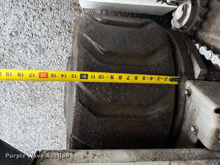 image for item DS3737 2007 Roadtec RP-155 paver