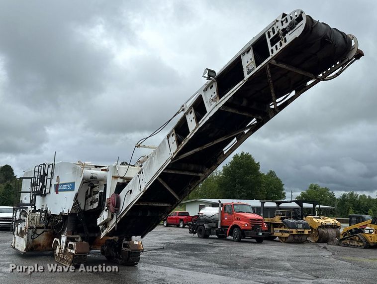 image for item DS3738 2006 Roadtec RX-900 milling machine