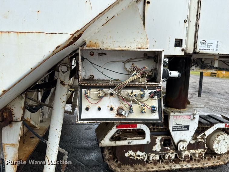 image for item DS3738 2006 Roadtec RX-900 milling machine