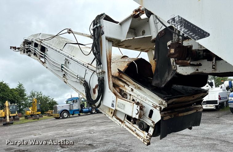 image for item DS3738 2006 Roadtec RX-900 milling machine