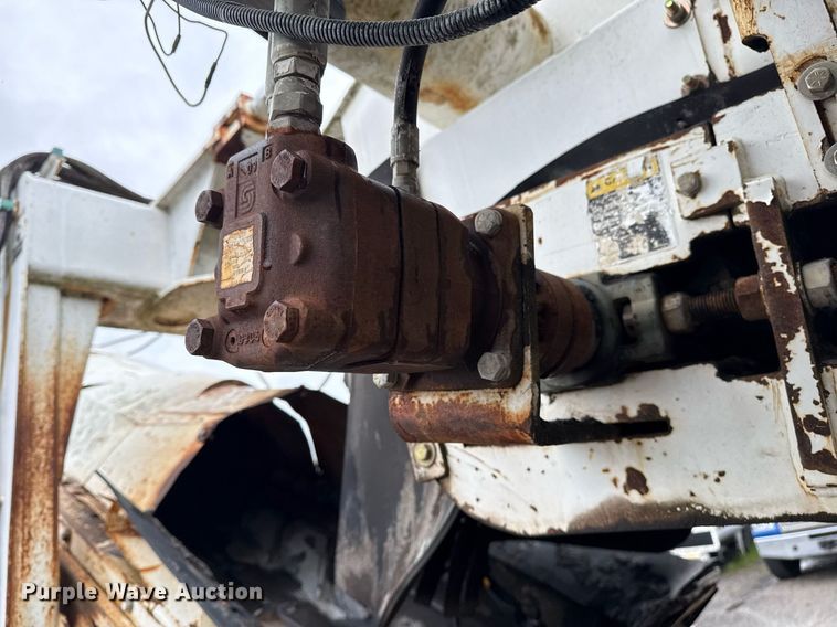 image for item DS3738 2006 Roadtec RX-900 milling machine