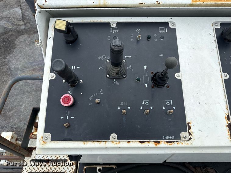 image for item DS3738 2006 Roadtec RX-900 milling machine