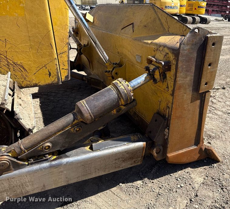 image for item DS4319 2007 Komatsu D65EX-15E0 dozer