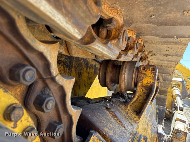 image for item DS4319 2007 Komatsu D65EX-15E0 dozer