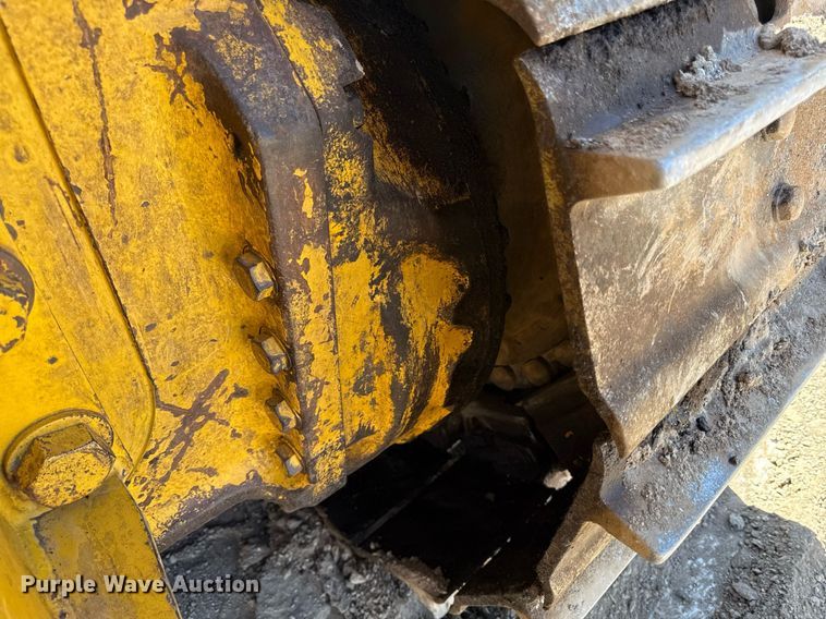 image for item DS4319 2007 Komatsu D65EX-15E0 dozer