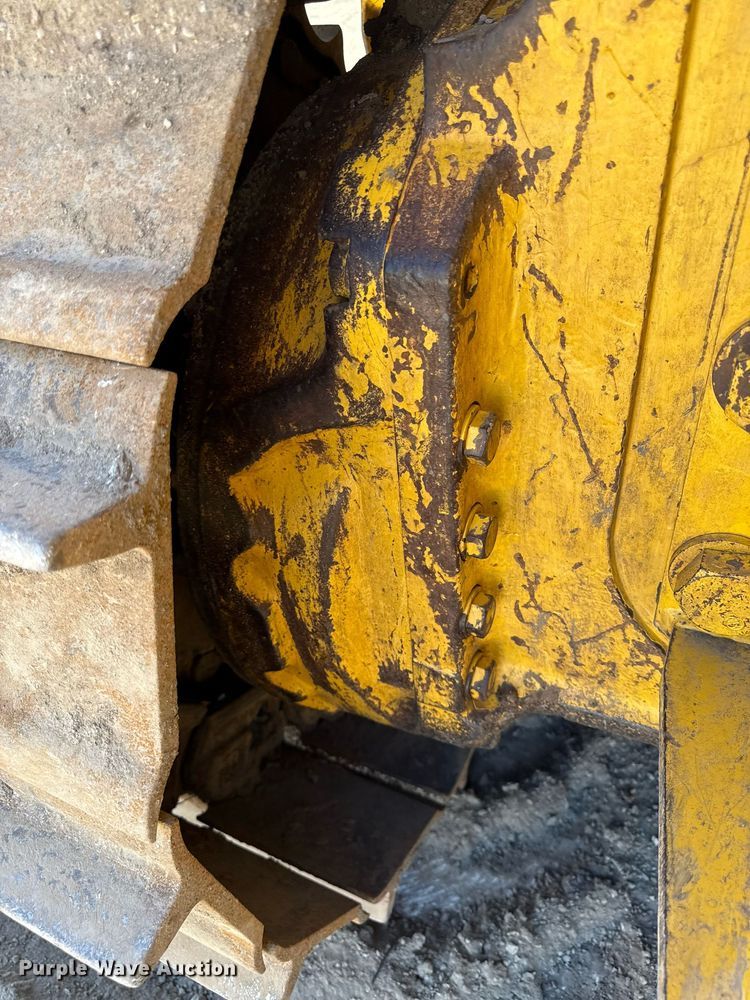 image for item DS4319 2007 Komatsu D65EX-15E0 dozer