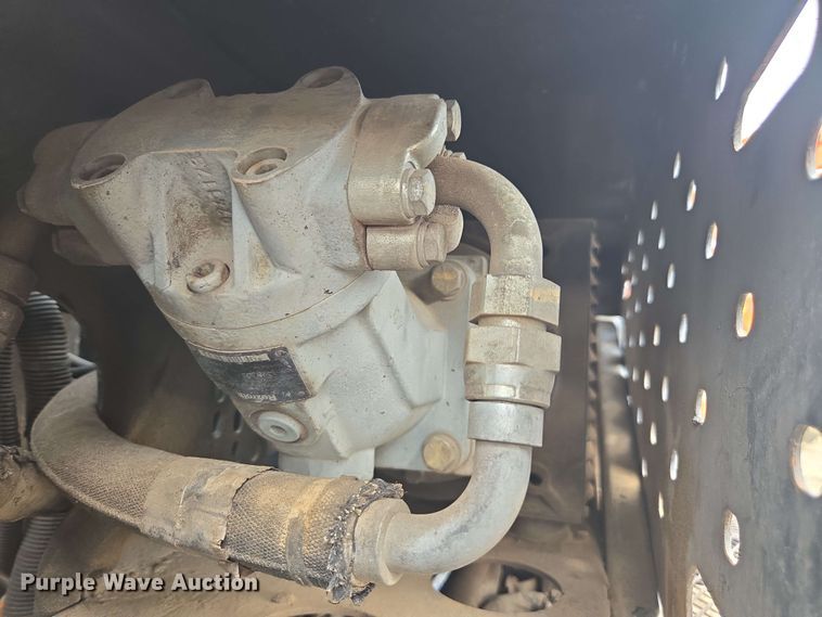 image for item DT3509 2016 Roadtec RP-190e paver