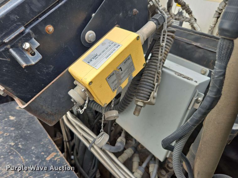 image for item DT3509 2016 Roadtec RP-190e paver