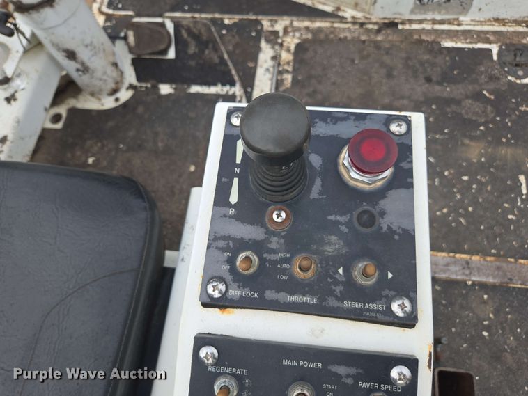 image for item DT3509 2016 Roadtec RP-190e paver