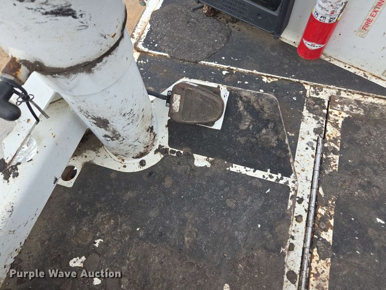 image for item DT3509 2016 Roadtec RP-190e paver