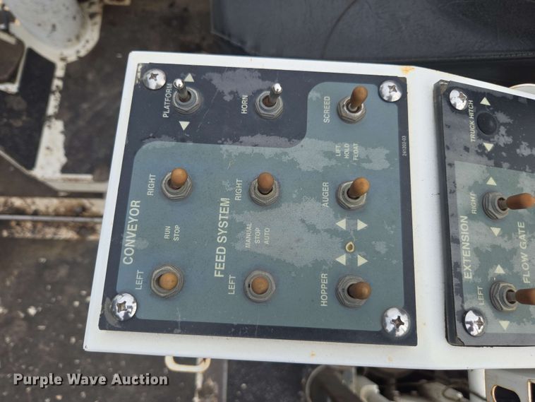 image for item DT3509 2016 Roadtec RP-190e paver