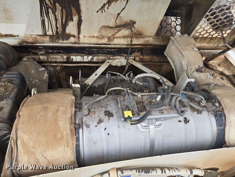 image for item DT3509 2016 Roadtec RP-190e paver