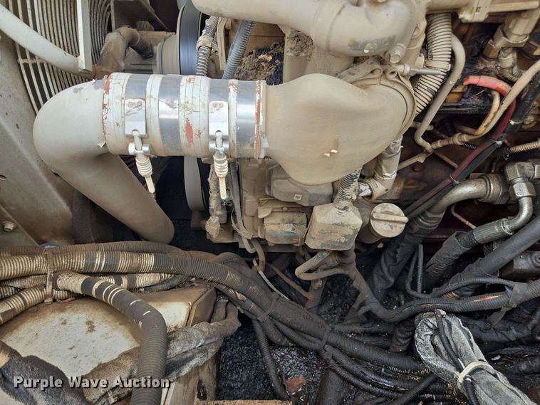 image for item DT3509 2016 Roadtec RP-190e paver