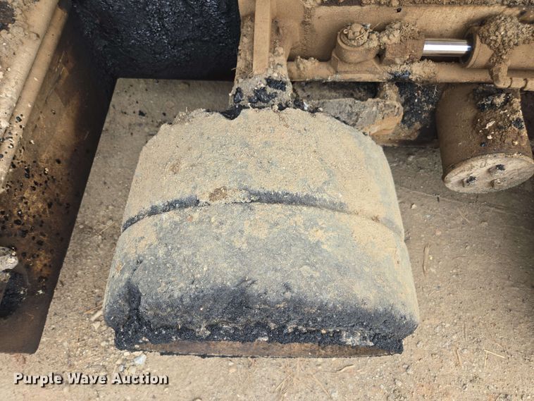 image for item DT3509 2016 Roadtec RP-190e paver