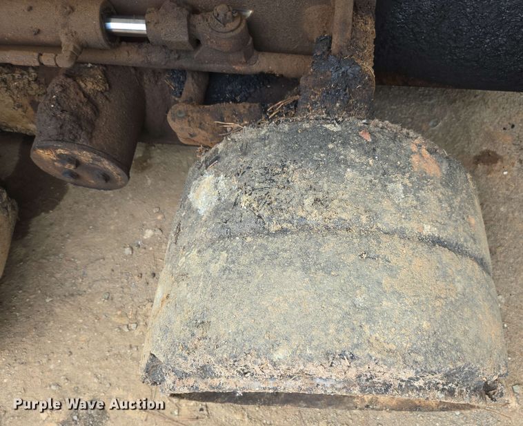 image for item DT3509 2016 Roadtec RP-190e paver