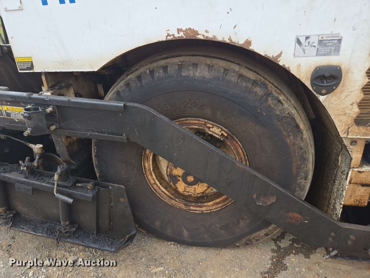 image for item DT3509 2016 Roadtec RP-190e paver