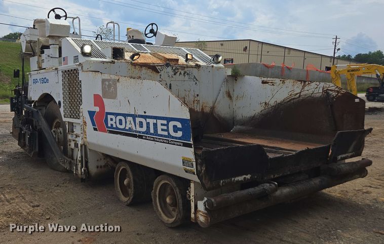 image for item DT3510 2016 Roadtec RP-190e paver
