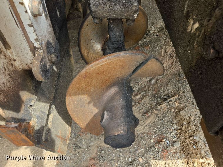 image for item DT3510 2016 Roadtec RP-190e paver