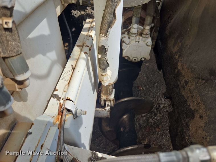 image for item DT3510 2016 Roadtec RP-190e paver