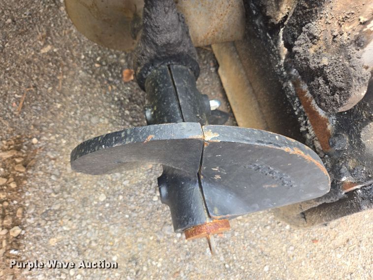 image for item DT3510 2016 Roadtec RP-190e paver