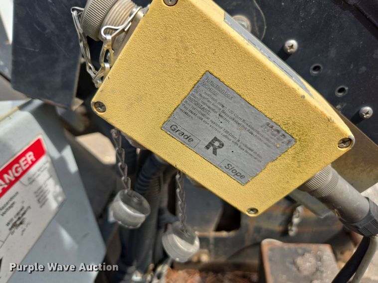 image for item DT3510 2016 Roadtec RP-190e paver