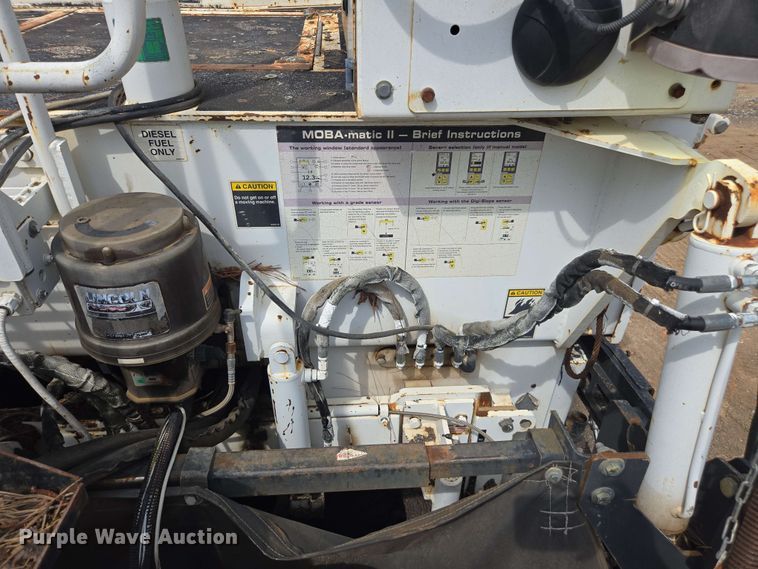 image for item DT3510 2016 Roadtec RP-190e paver