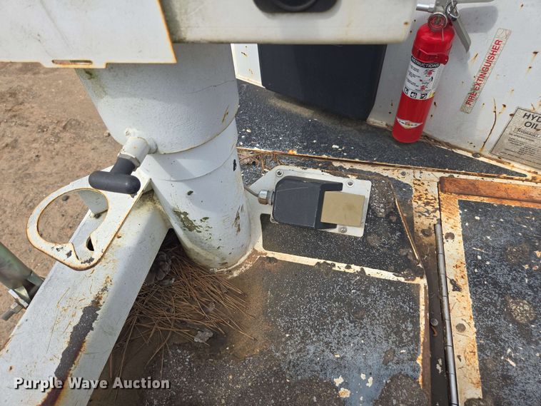 image for item DT3510 2016 Roadtec RP-190e paver