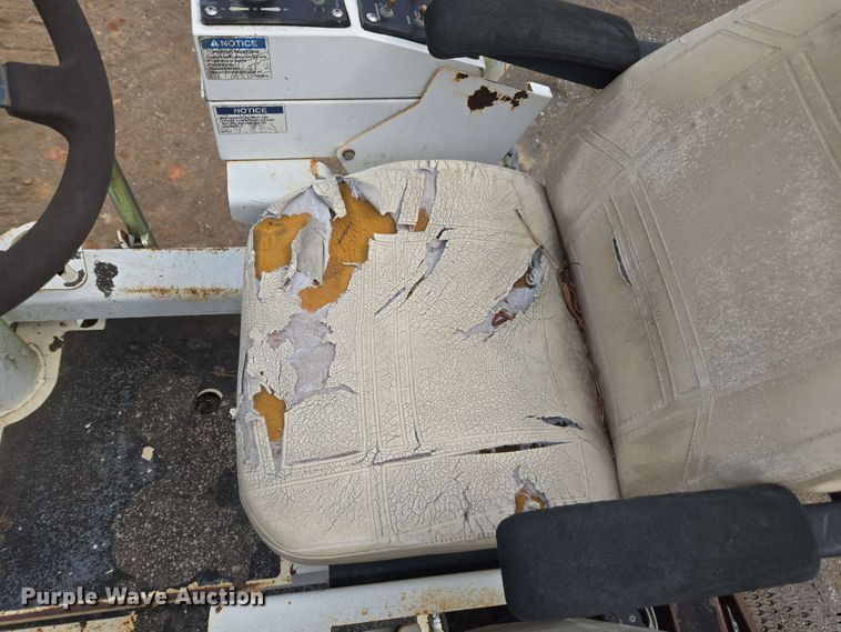 image for item DT3510 2016 Roadtec RP-190e paver