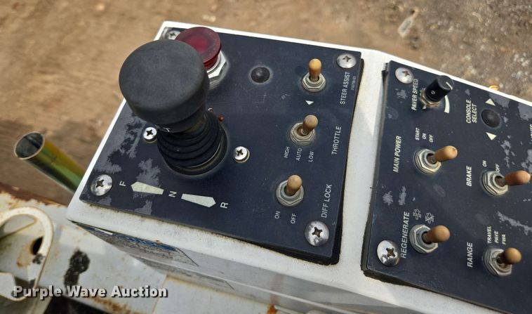 image for item DT3510 2016 Roadtec RP-190e paver