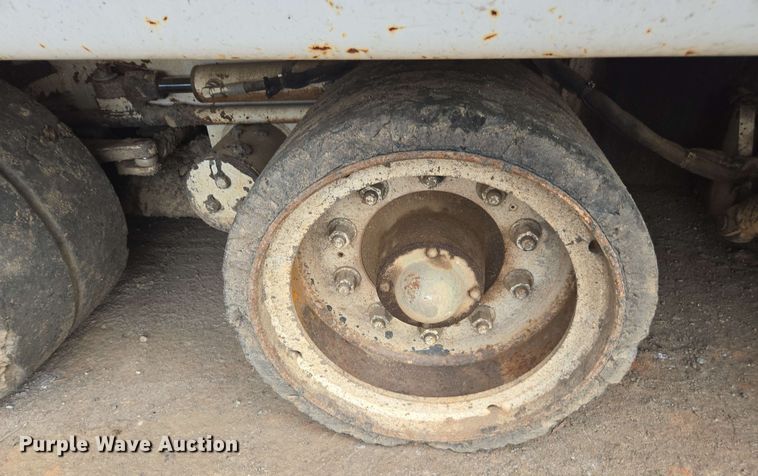 image for item DT3510 2016 Roadtec RP-190e paver