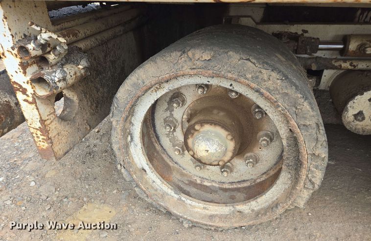 image for item DT3510 2016 Roadtec RP-190e paver