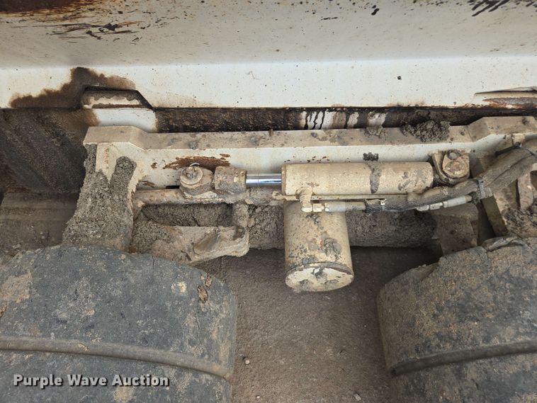 image for item DT3510 2016 Roadtec RP-190e paver