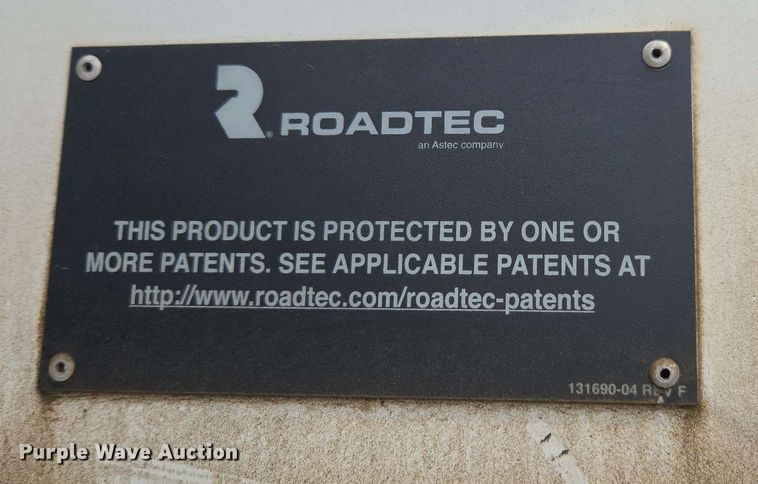 image for item DT3510 2016 Roadtec RP-190e paver