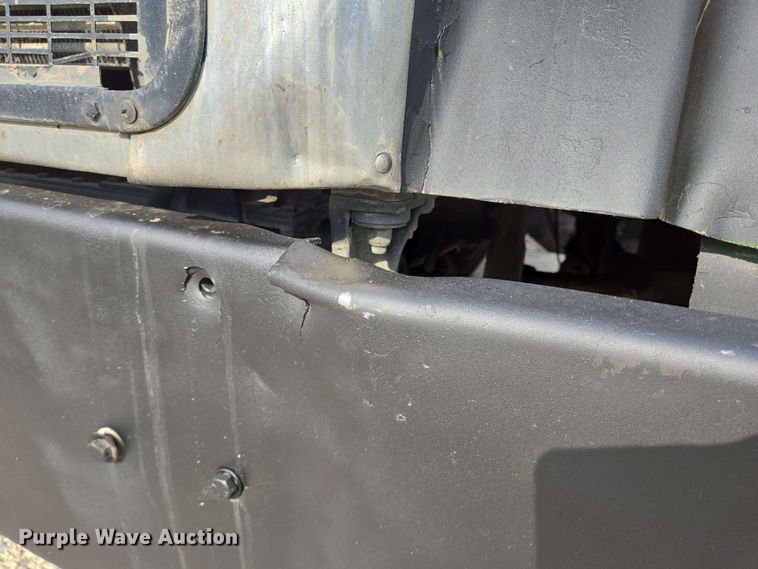 image for item DT4869 2004 Peterbilt 357 dump truck