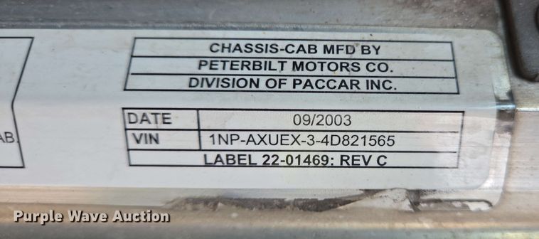 image for item DT4869 2004 Peterbilt 357 dump truck