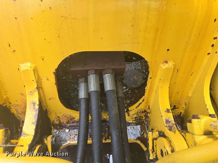 image for item DT4873 Komatsu excavator