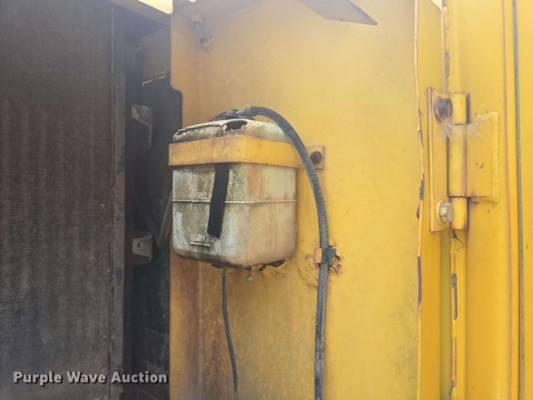 image for item DT4873 Komatsu excavator