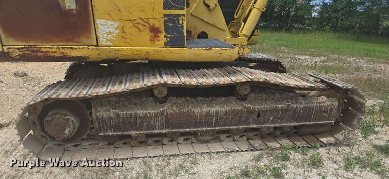 image for item DT4873 Komatsu excavator