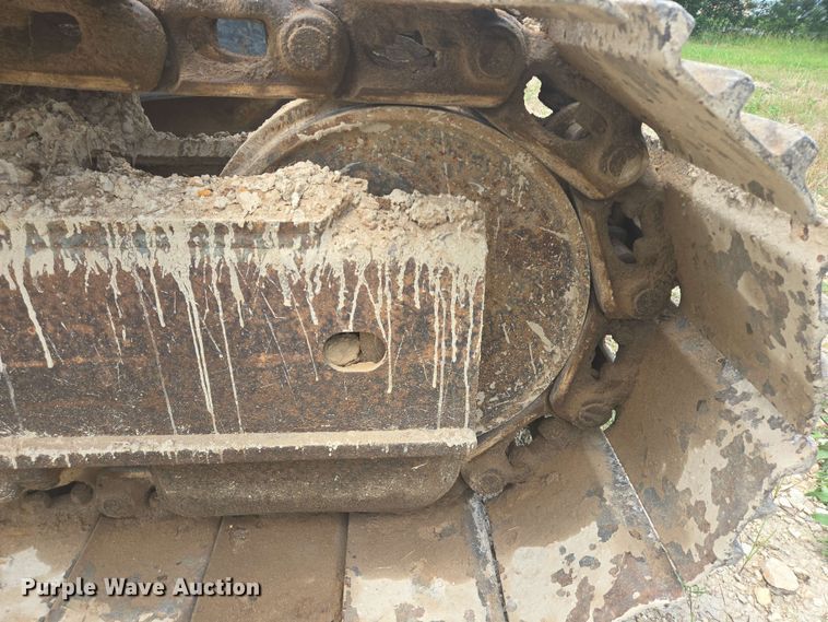 image for item DT4873 Komatsu excavator