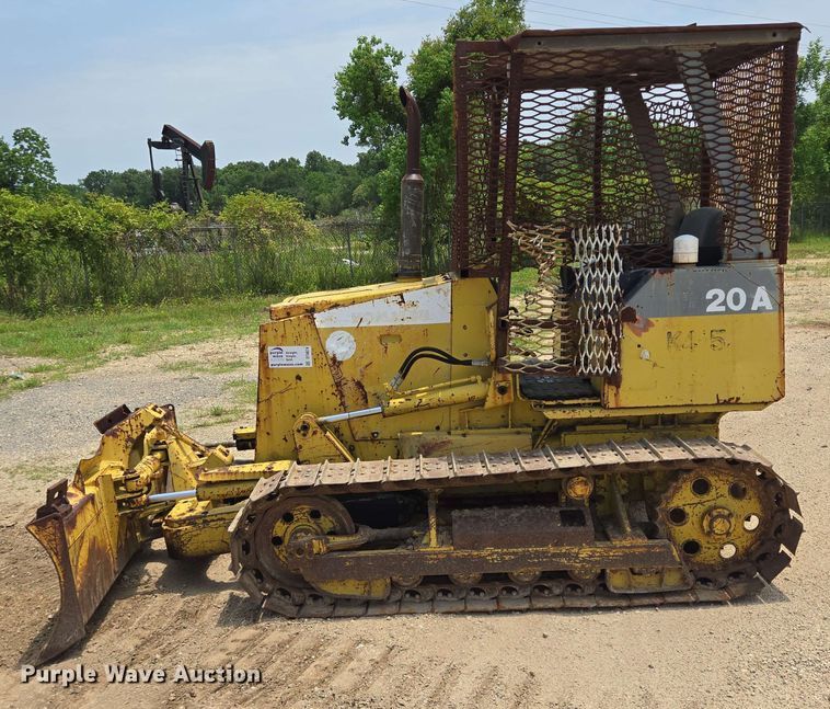 image for item DT4874 Komatsu D20A-7 dozer