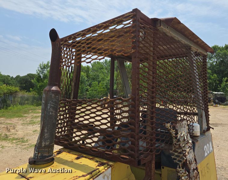 image for item DT4874 Komatsu D20A-7 dozer