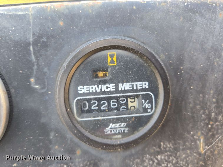 image for item DT4874 Komatsu D20A-7 dozer