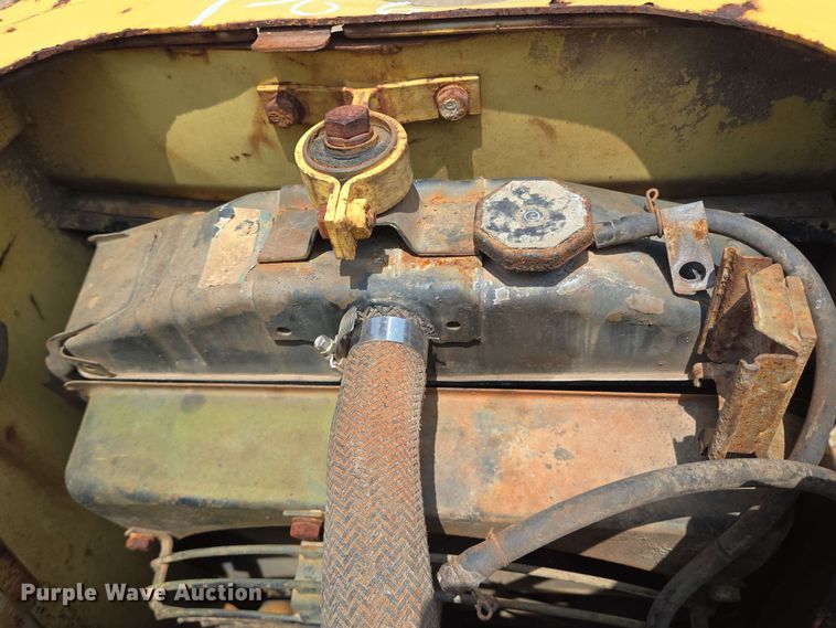 image for item DT4874 Komatsu D20A-7 dozer