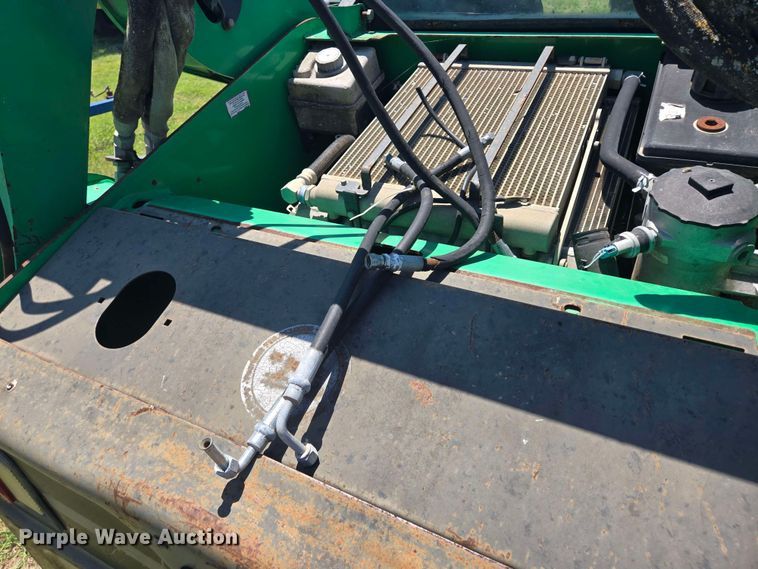 image for item DT4879 2010 Bobcat T650 tracked skid steer loader