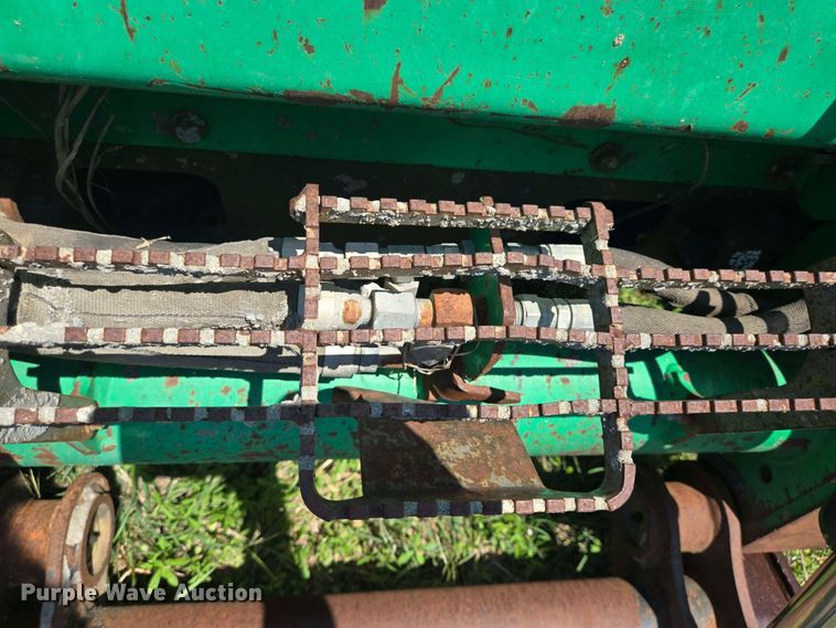 image for item DT4879 2010 Bobcat T650 tracked skid steer loader